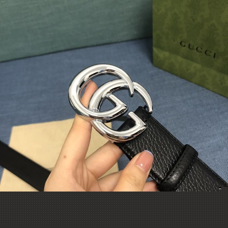 G*u*i belts